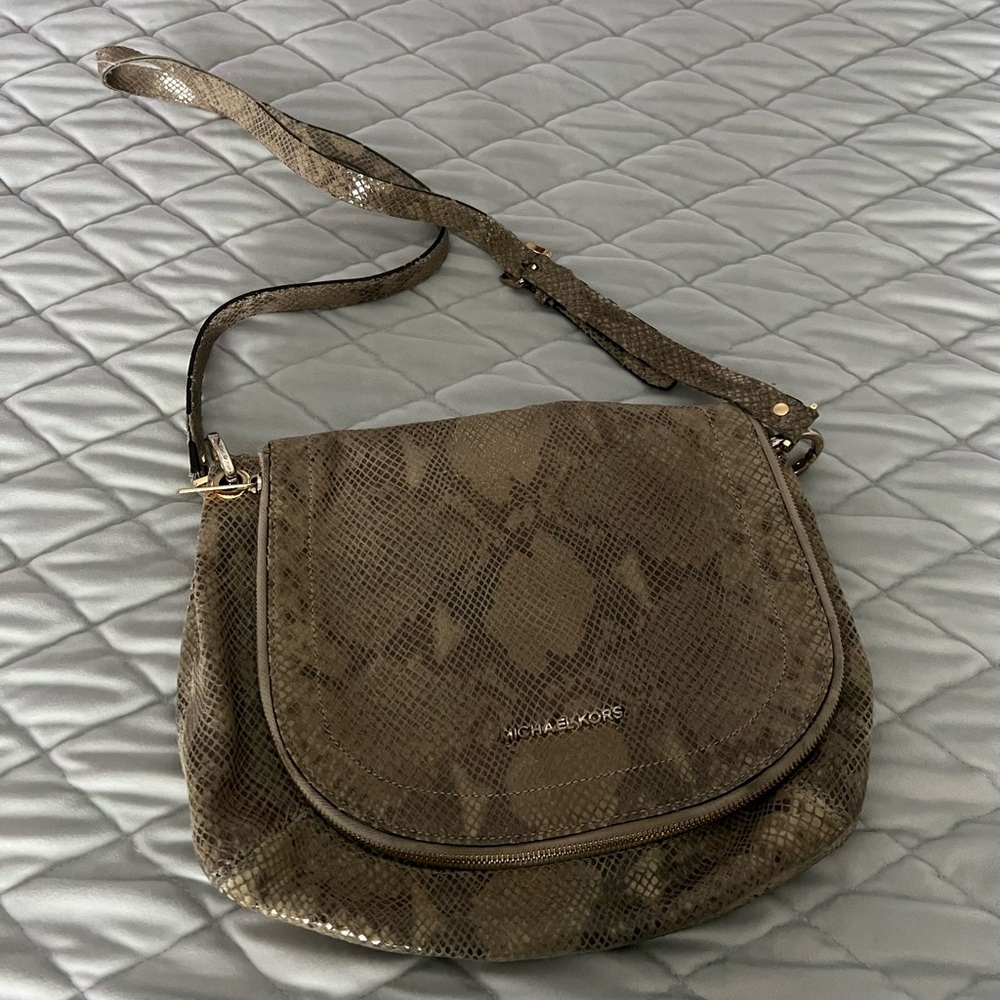 Michael Kors Brown Crossbody Bag with Flap Closure and Braided Strap